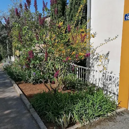 4 Roses Apartamento *
