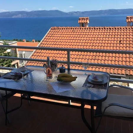 Apartman 4 Roses